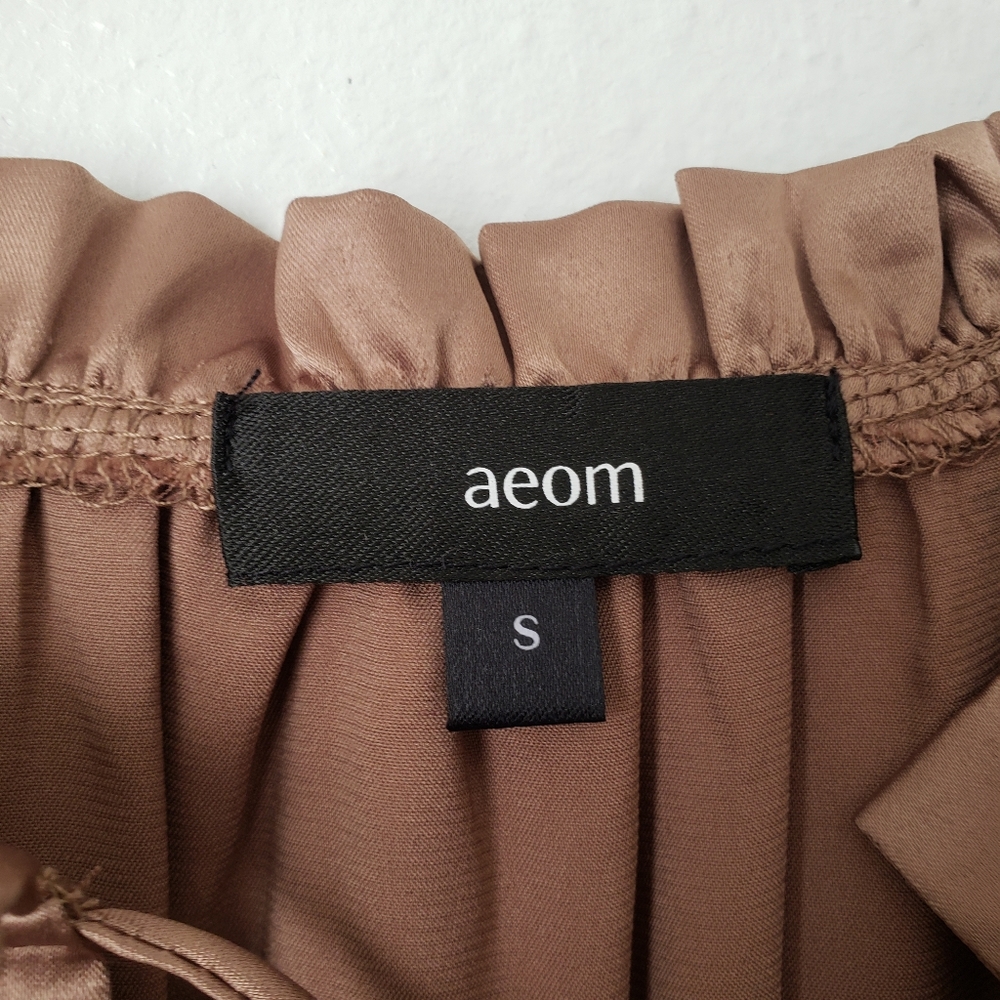 Aeom Satin Mauve Ruffled Long Sleeve Dress Small - Picture 14 of 16
